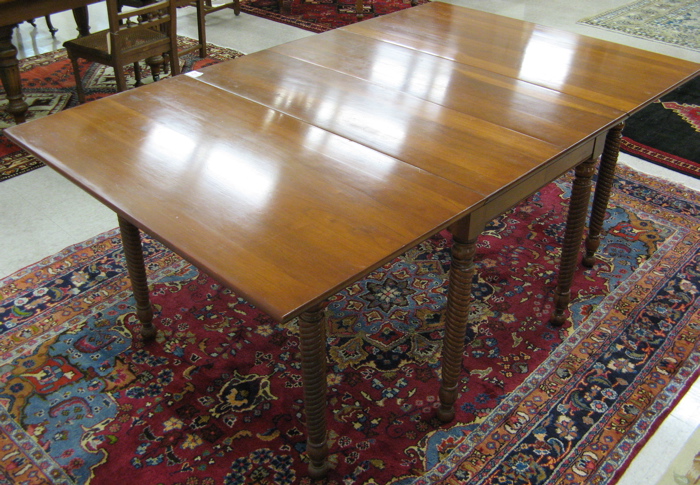 Appraisal: VICTORIAN STYLE CHERRYWOOD DROP-LEAF DINING TABLE American th century The