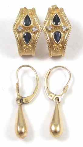 Appraisal: TWO PAIRS OF YELLOW GOLD EARRINGS including a pair of