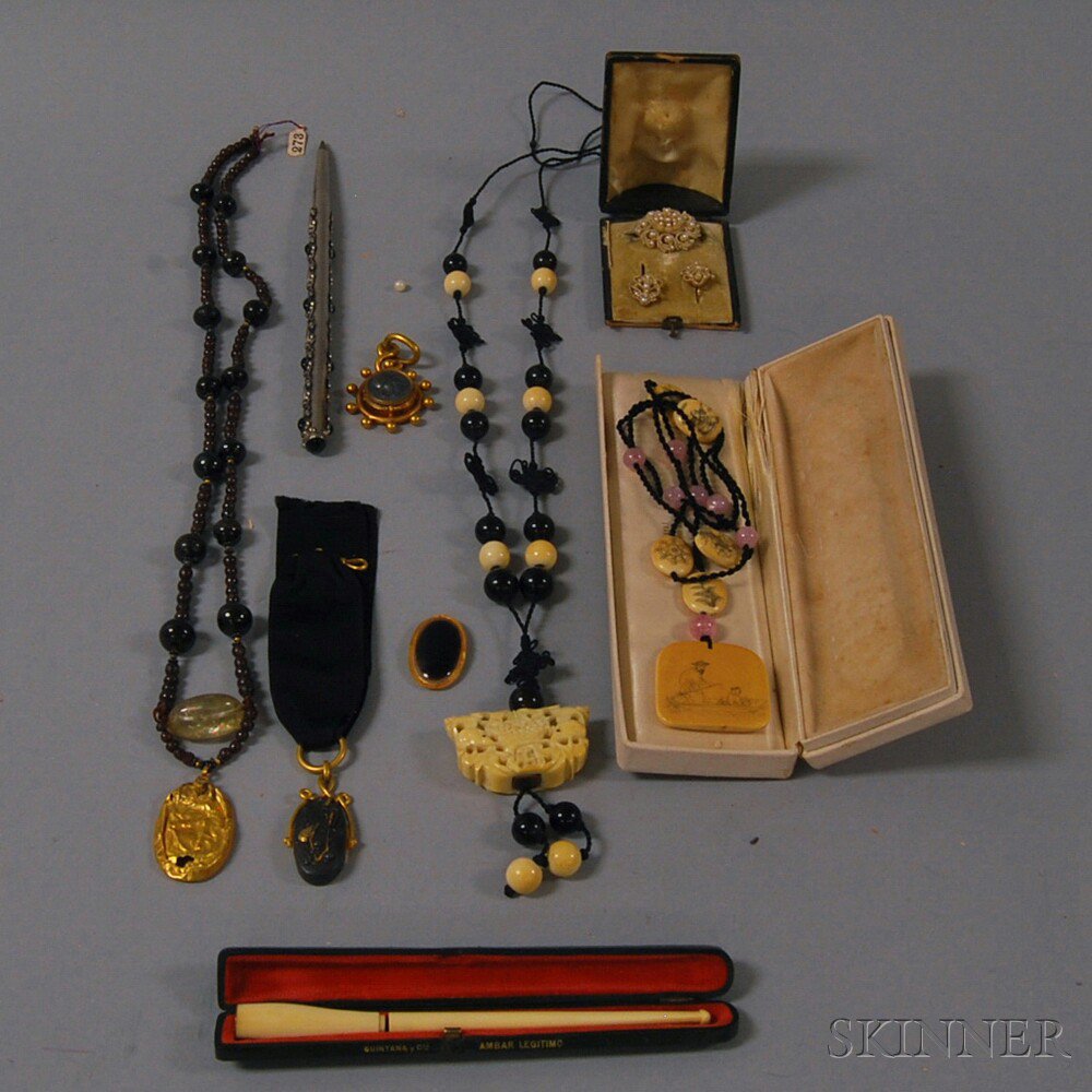 Appraisal: Small Group of Miscellaneous Jewelry including a coin pendant an