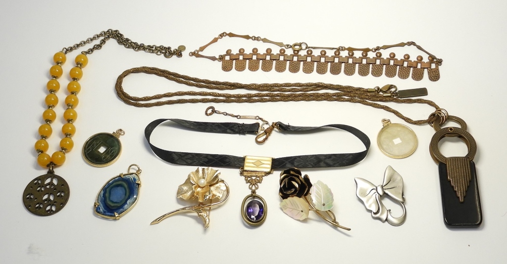 Appraisal: ESTATE COSTUME VICTORIAN MOURNING COPPER JEWELRY th CenturyEstate grouping consisting