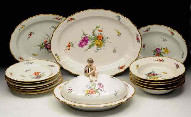 Appraisal: A ROYAL COPENHAGEN PORCELAIN PART DINNER SERVICE consisting of an