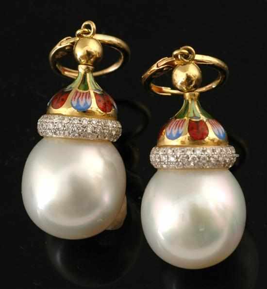 Appraisal: A pair of South Sea pearl earrings by Paspaley The