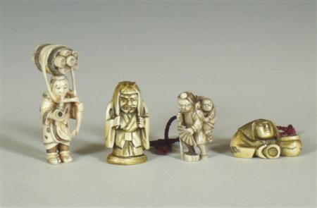 Appraisal: A Japanese ivory netsuke Meiji period in the form of