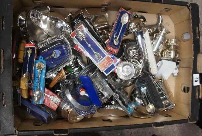 Appraisal: Mixed Tray of various Metal and Pewter items including Toast