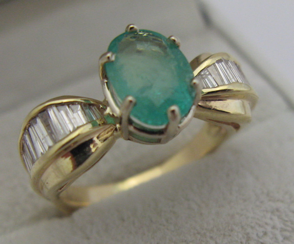 Appraisal: EMERALD DIAMOND AND K GOLD RING WITH APPRAISAL The ring