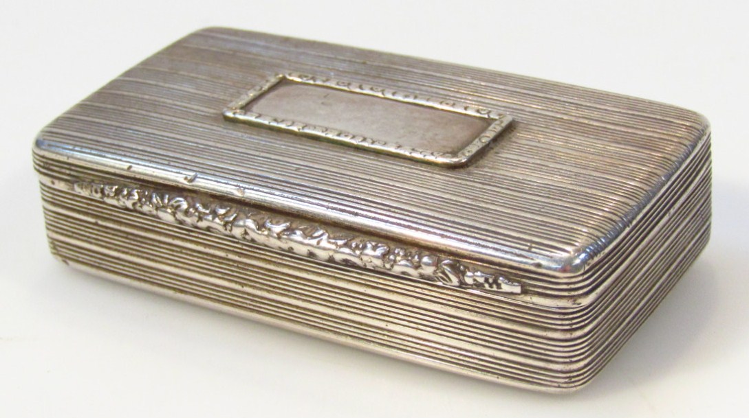 Appraisal: A George IV silver snuff box the rectangular outline with