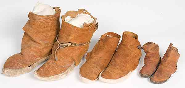 Appraisal: Navajo Hide Moccasins lot of including two child's pairs and