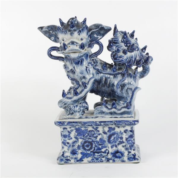 Appraisal: United Wilson UW Blue and white transferware Chinese Export Porcelain