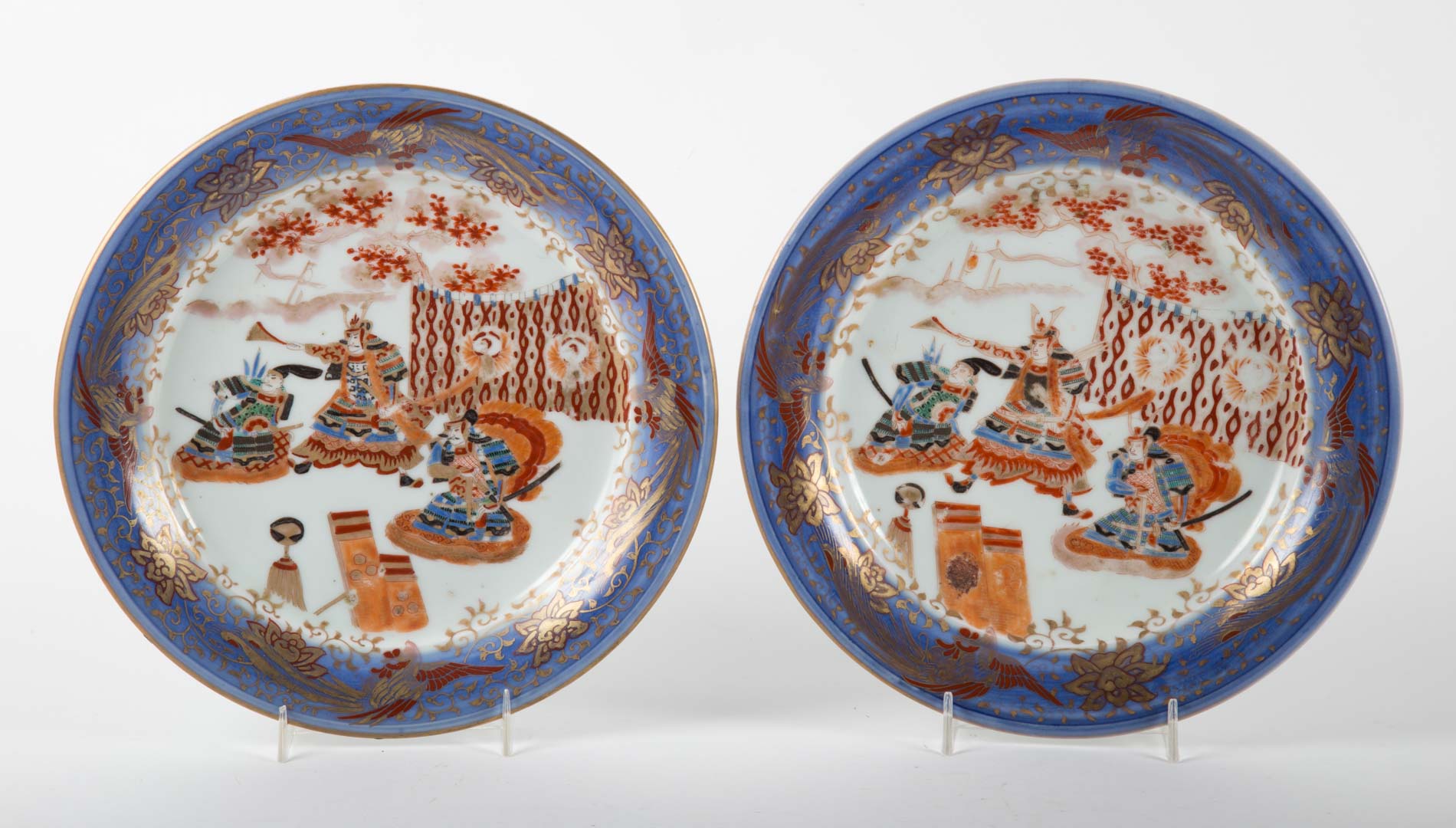 Appraisal: Pair Japanese Kutani porcelain plates late th-century with samurai warrior