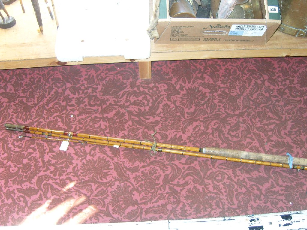 Appraisal: A -sectional split cane fishing rod