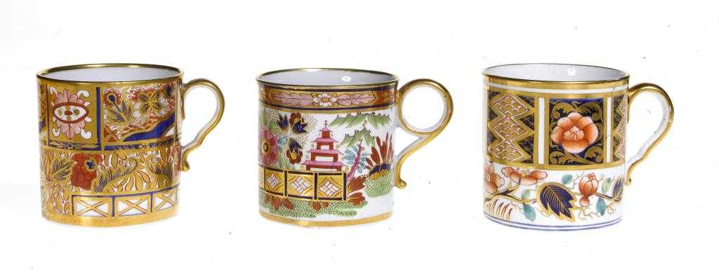 Appraisal: ONE CHAMBERLAIN AND TWO SPODE JAPAN PATTERN COFFEE CANS the