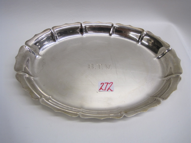 Appraisal: AMERICAN STERLING SILVER TRAY a reproduction of the Irish pattern