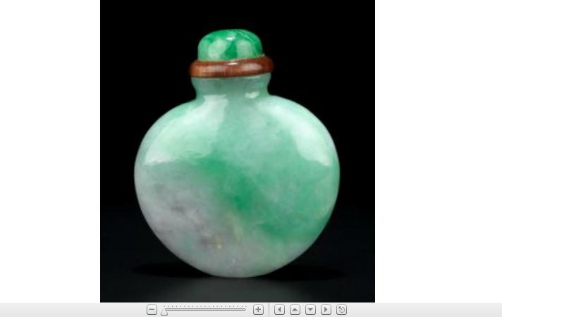 Appraisal: Chinese mottled green jade snuff bottle Qing dynasty