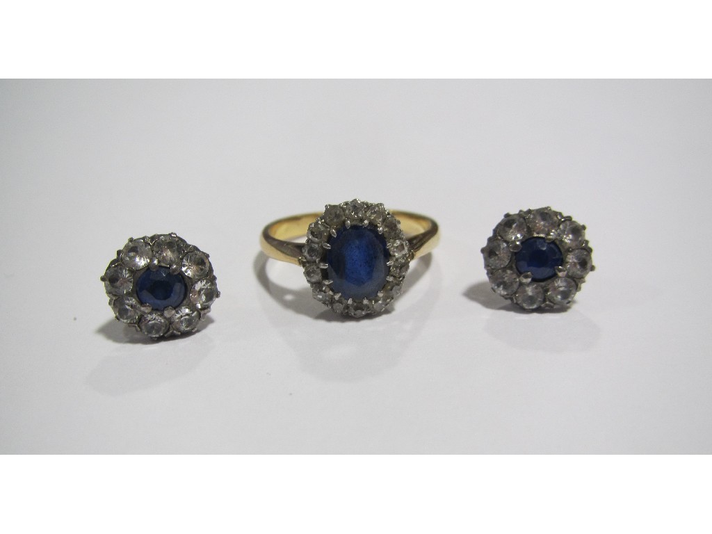 Appraisal: Lot comprising an Edwardian ct gold sapphire and diamond cluster