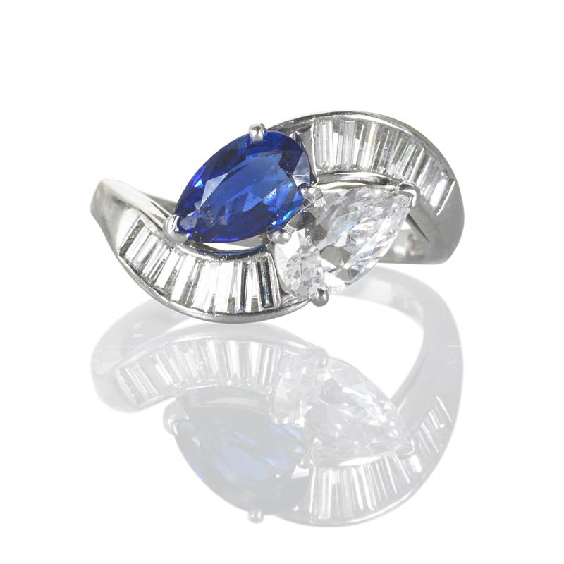 Appraisal: TIFFANY CO DIAMOND AND SAPPHIRE PLATINUM RING Toi et Moi