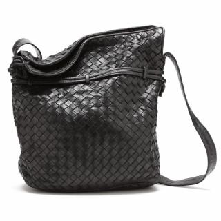 Appraisal: Shoulder Bag Bottega Veneta made in Italy composed of black