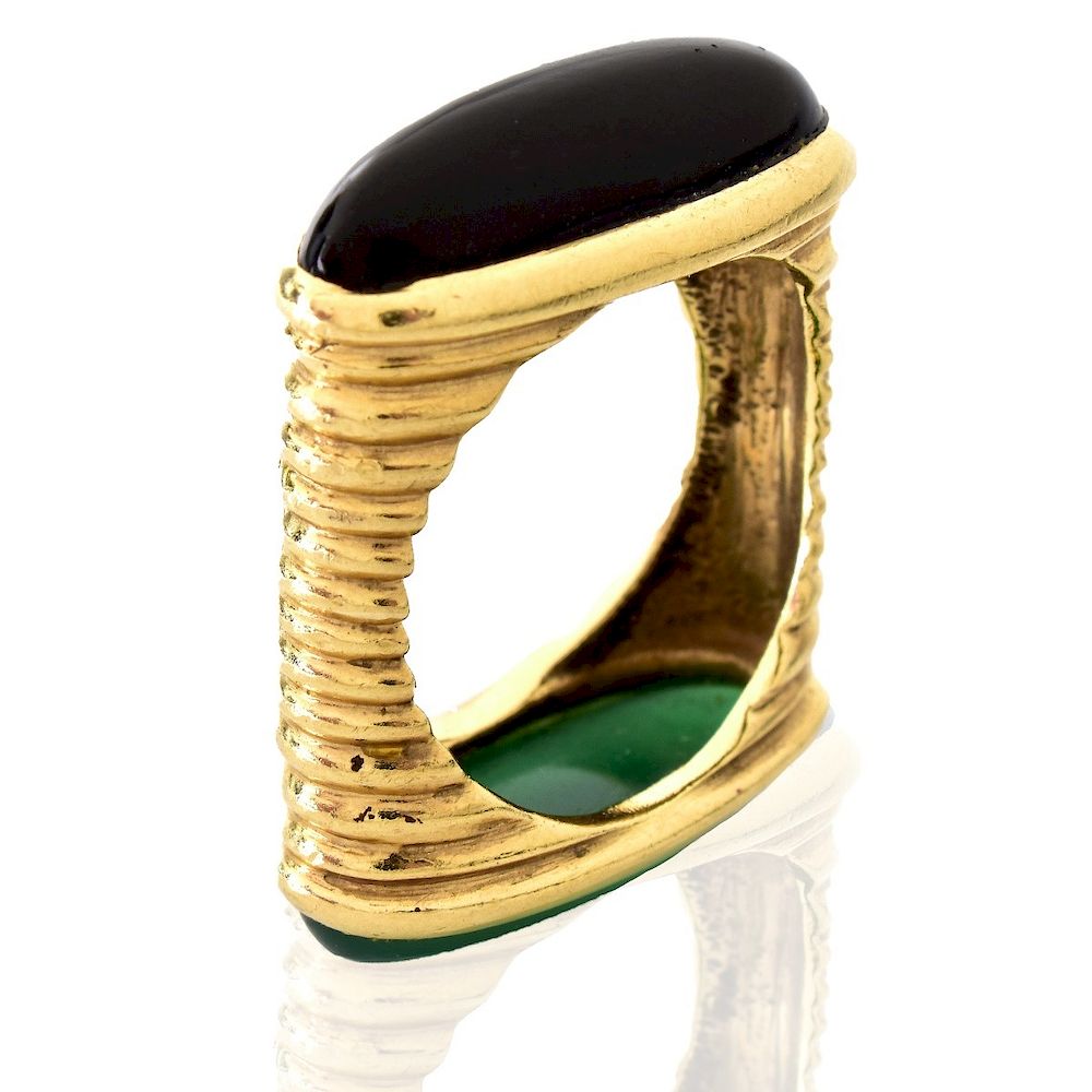 Appraisal: K Gold Jade and Onyx Ring Vintage Karat Yellow Gold