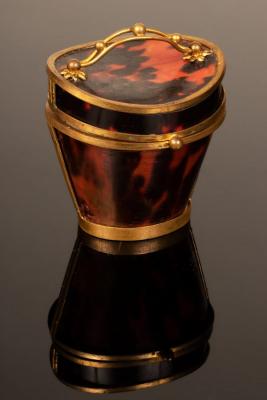 Appraisal: A th Century gilt metal tortoiseshell mounted etui of hatbox