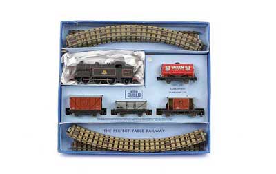 Appraisal: Hornby Dublo -rail EDG Tank Goods Set consisting of -