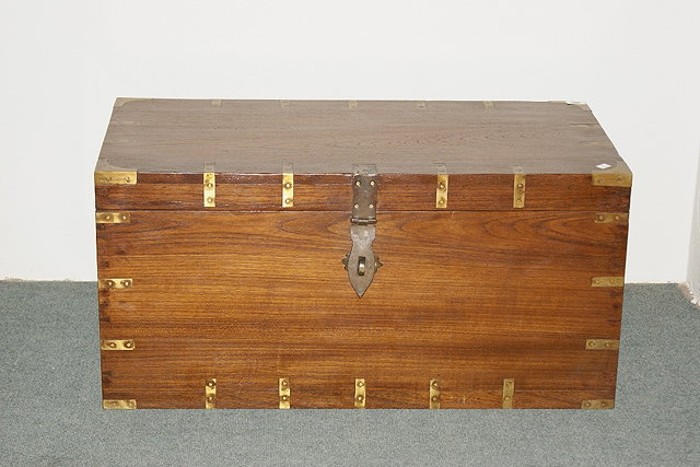 Appraisal: Large campaign trunkwith brass mounts cm