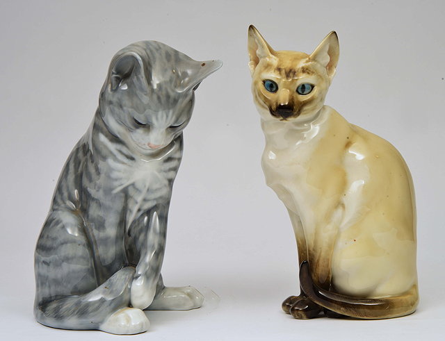 Appraisal: A ROYAL COPENHAGEN FIGURE of a grey cat no together