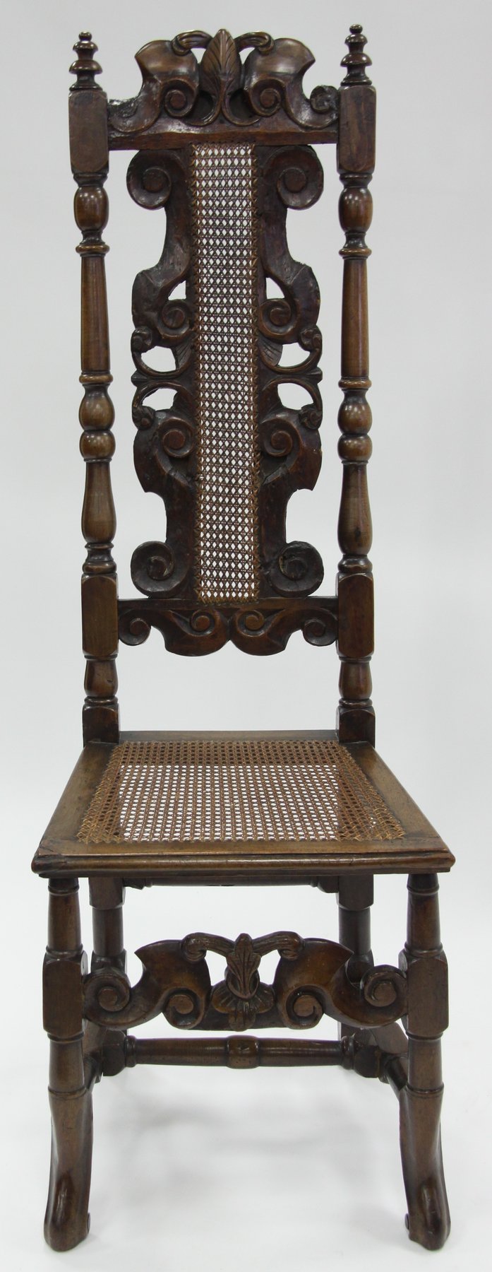 Appraisal: A walnut single chair of Carolean design the back with