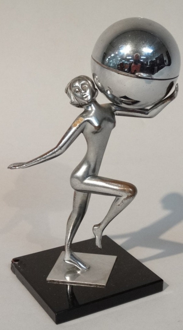 Appraisal: A thC Art Deco chrome plated inkwell in the form