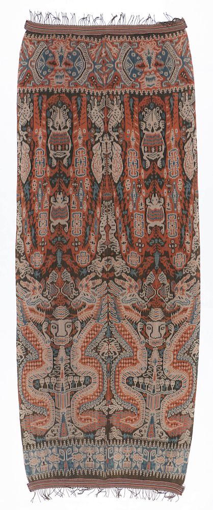 Appraisal: Sumba Ikat Hinggi Large handspun cotton ikat hinggi with dragon