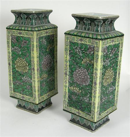 Appraisal: PAIR OF FAMILLE VERTE SQUARE LANTERN VASES TH EARLY TH