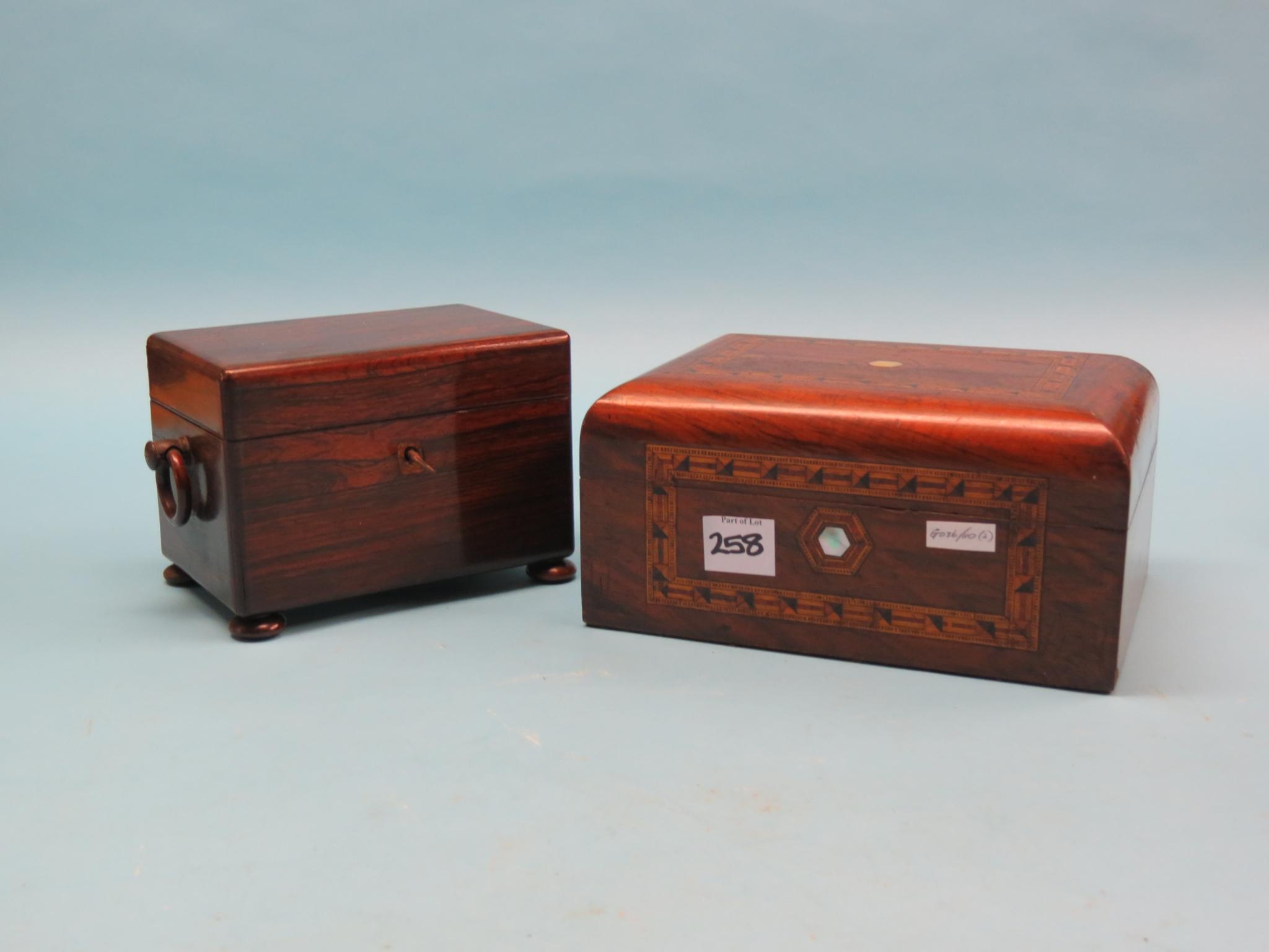 Appraisal: An early Victorian rosewood tea caddy with twin enclosed canisters