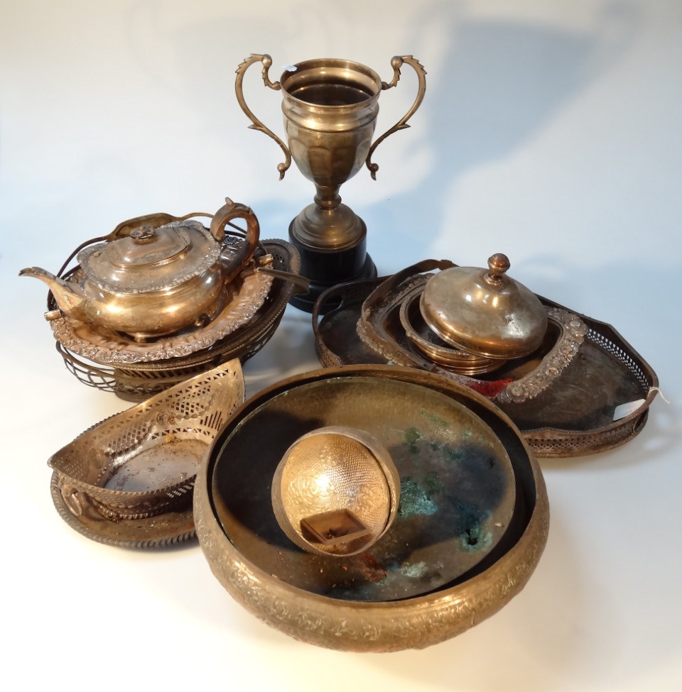 Appraisal: Various silver plate to include a galleried edged tray cm