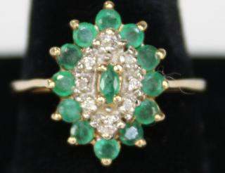 Appraisal: k y g ladies ring having marquis form setting with