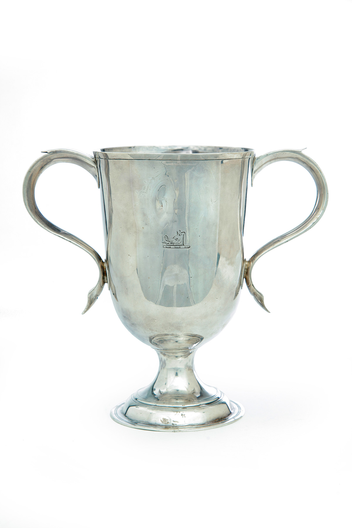 Appraisal: BATEMAN FAMILY GEORGE III STERLING SILVER CUP Marked for London