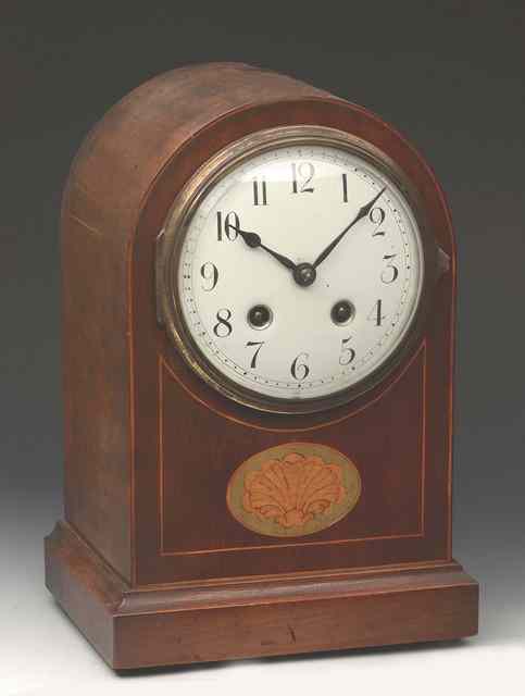 Appraisal: AN EARLY TH CENTURY MAHOGANY MANTEL CLOCK with white enamel