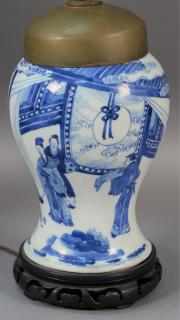 Appraisal: Chinese blue and white porcelain vase made into table lamp