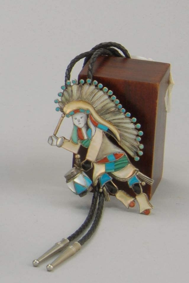 Appraisal: AMERICAN INDIAN BOLO TIE th CenturyDepicting an Indian drummer in