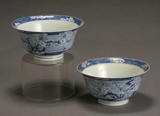 Appraisal: Pair of Chinese Blue and White 'Hawthorne' Bowls th Century