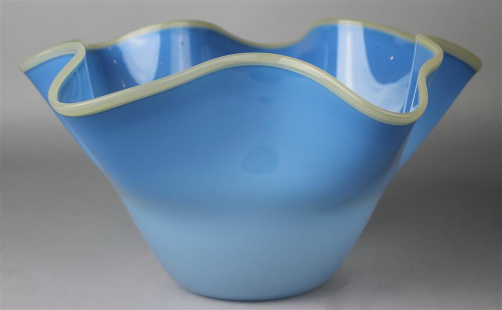 Appraisal: DALE CHIHULY STYLE ART GLASS BOWL the graduated blue glass