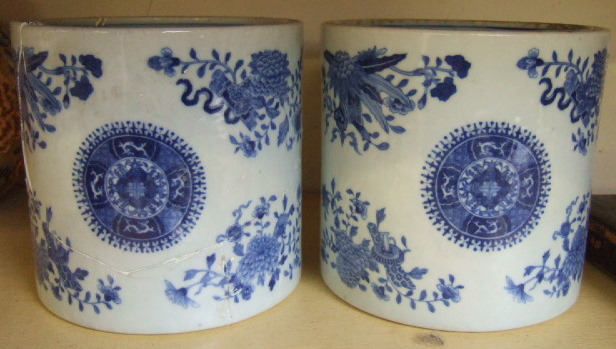 Appraisal: A pair of Chinese blue and white vases late th