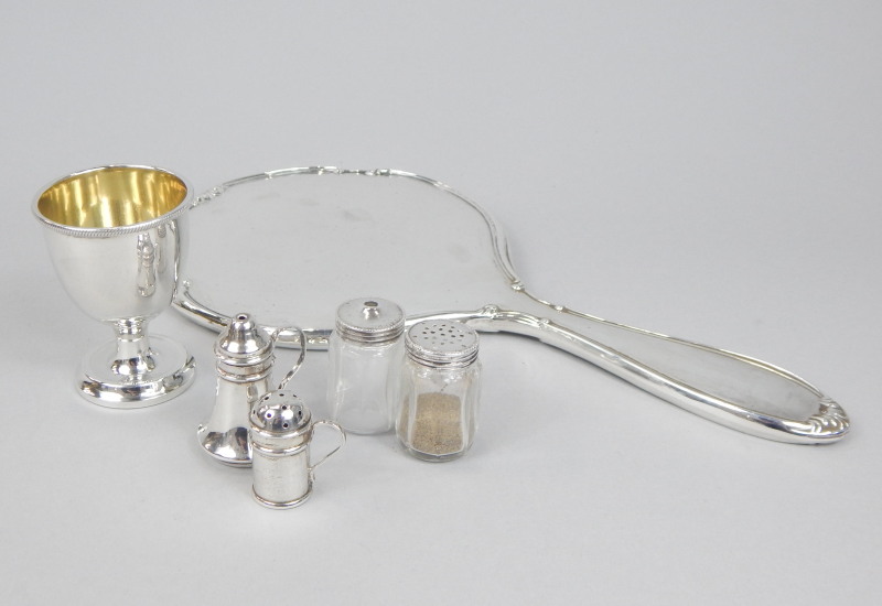 Appraisal: A collection of small silver to include a hand mirror