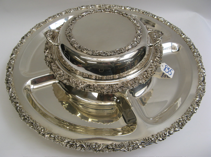 Appraisal: AMERICAN SILVER PLATE HOURS DE HOUEVRES SERVER having a divided