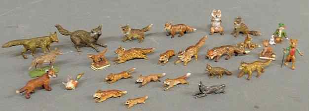 Appraisal: Twenty six miniature cold painted bronzes- fox figures a duck