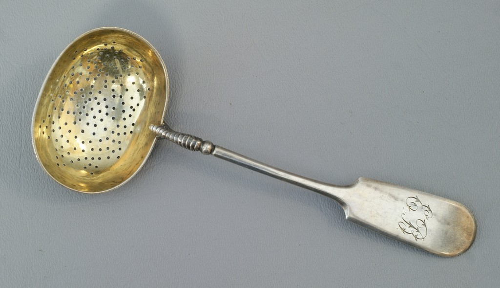 Appraisal: Imperial Russian silver strainer spoon chicken claw handle connector stamped