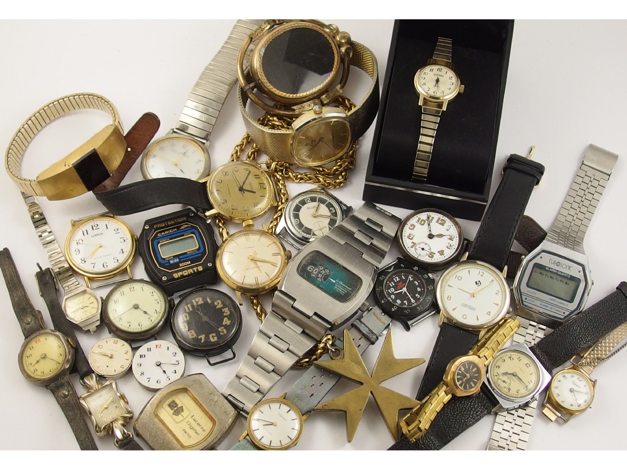 Appraisal: A collection of watches to include Tissot Kienzle Timex and