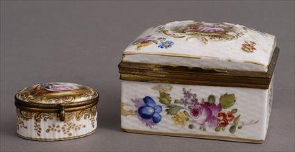 Appraisal: TWO GERMAN GILT-METAL MOUNTED PORCELAIN BOXES Each with underglaze blue