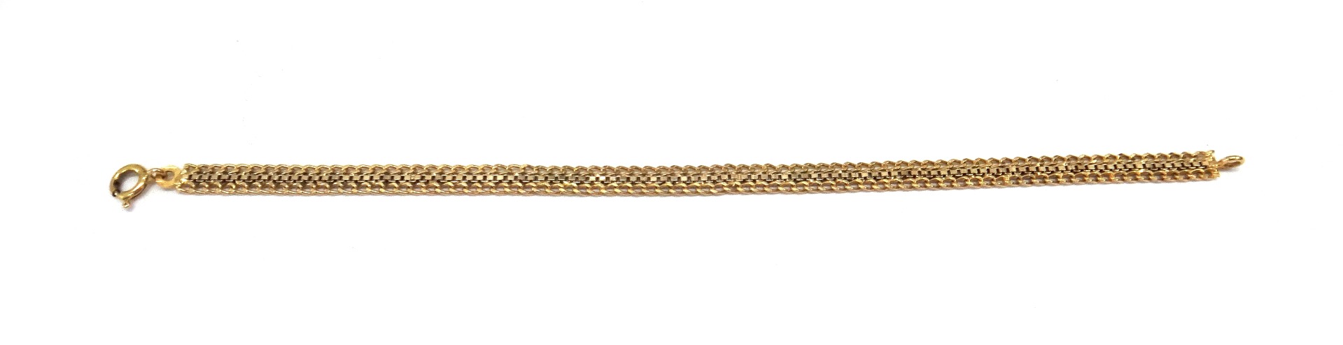 Appraisal: A gold bracelet of box and curb link design detailed