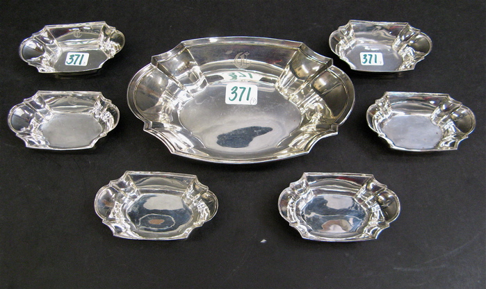 Appraisal: SEVEN PIECE AMERICAN STERLING SILVER NUT SET marked underfoot with