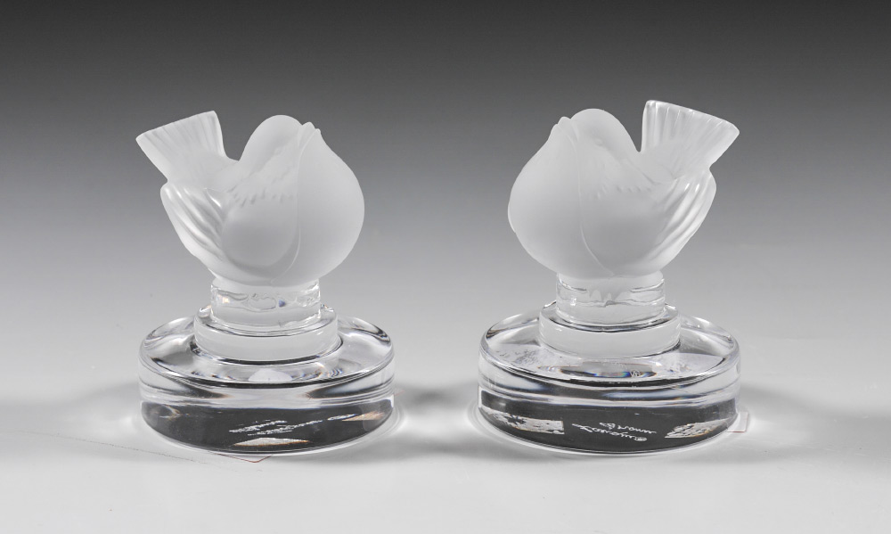 Appraisal: PAIR LALIQUE CRYSTAL PINSON BIRD PAPERWEIGHTS Pair of frosted bird