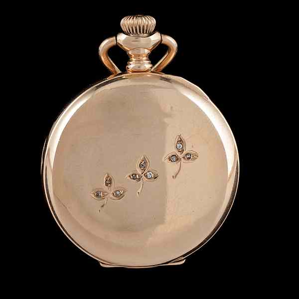 Appraisal: Waltham Pocket Watch A vintage ladies k Waltham hunter case