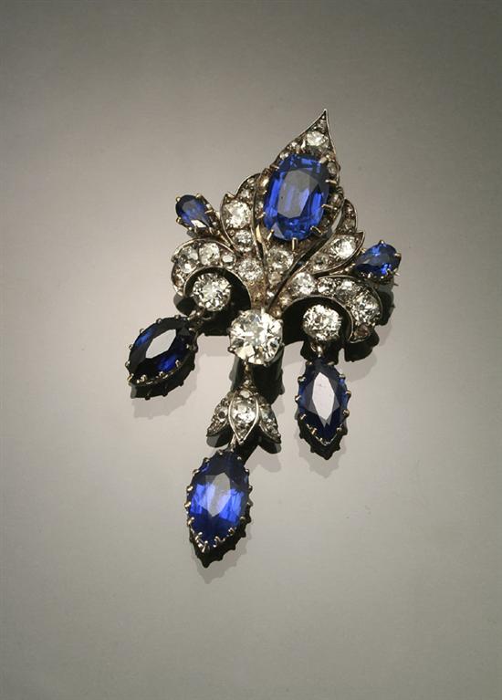 Appraisal: Edwardian Platinum Diamond and Blue Sapphire Pendant Brooch Circa Set